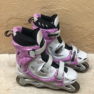 Women’s roller blades